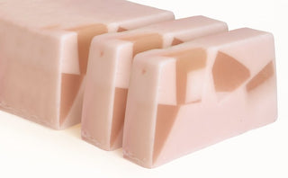 Handgemaakte Zeep Ezelinnenmelk (100 gram) Aromaesti