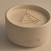 Mielēv Hand-Crafted Ceramic Candle (witte tulp/lelie/hout)