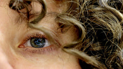 Curly Girl en de low poo methode: zo maak je jouw krullenroutine natuurlijk met MetOlijf