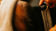 Is het gezonder om helemaal geen shampoo te gebruiken?