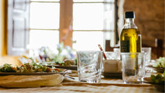 Olijfolie in blik of fles: wat is beter?