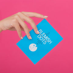 Youth Lab Blemish Dots tegen Puistjes en Mee-eters Youth Lab.