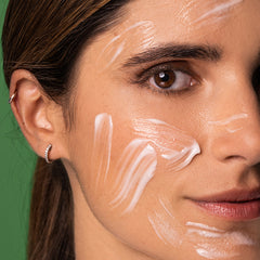 Bee Radiant Signs of Aging & Anti-Fatigue Gel-Cream