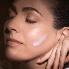 Beevine Elixir Intense Recovery Lift Night Cream Apivita