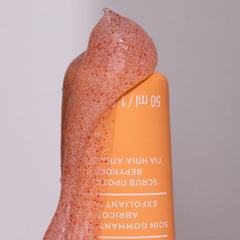 Face Scrub met Abrikozenpitolie Apivita