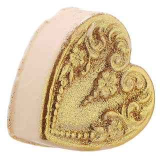 Cassandra Glimmering Soap (150 gram)